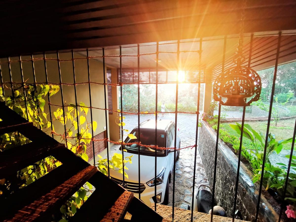 Homestay Namaha Meppadi Exterior photo
