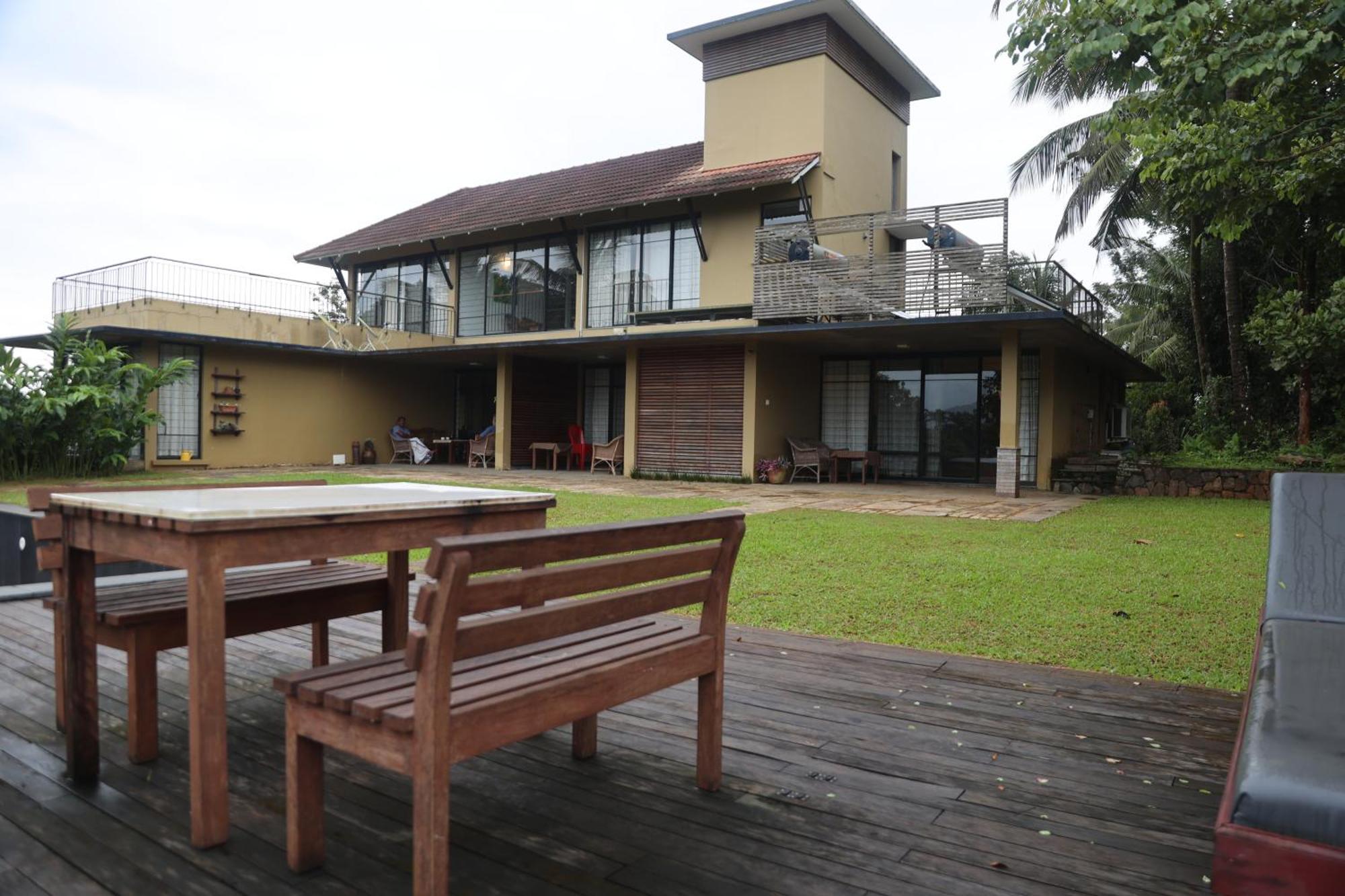 Homestay Namaha Meppadi Exterior photo