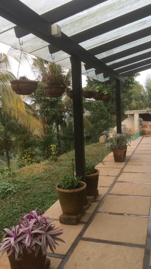Homestay Namaha Meppadi Exterior photo