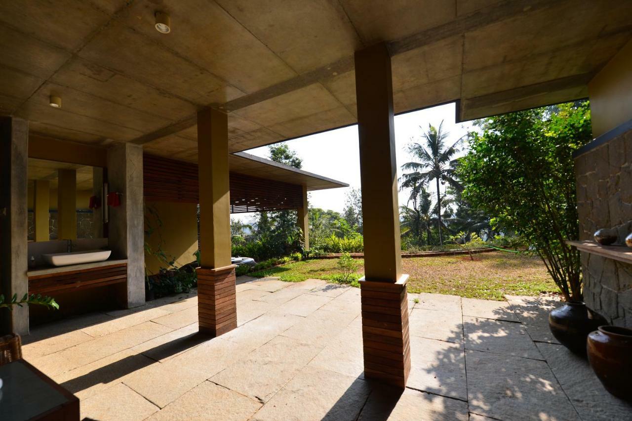 Homestay Namaha Meppadi Exterior photo